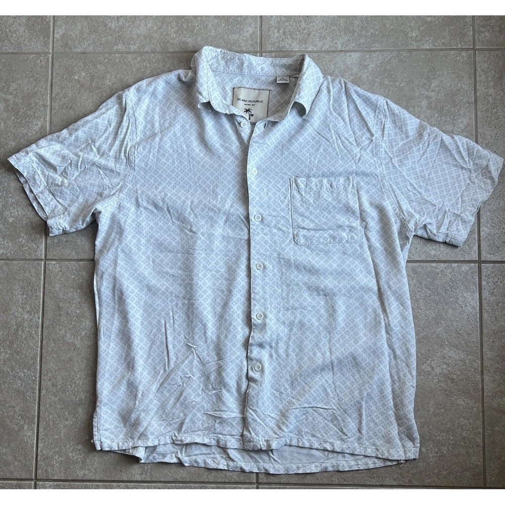 Island Republic Vintage Silk Men's XL Button Down Relaxed Fit Shirt Short Sleeve